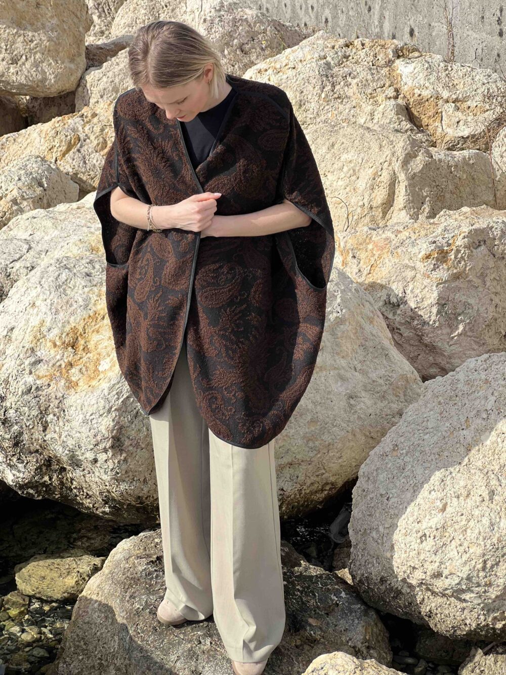 AQURIUS CAPE