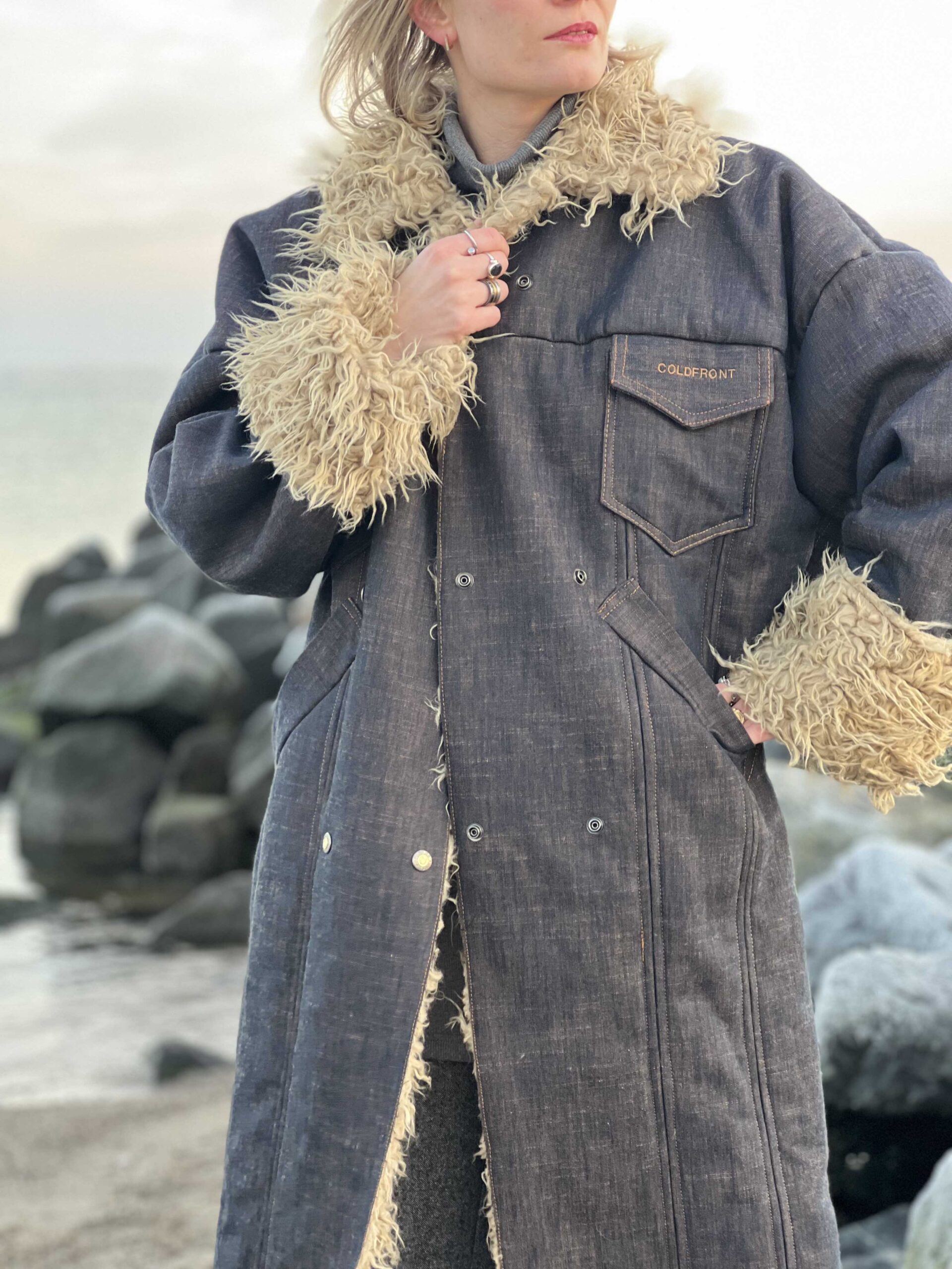 HECTOR COAT - Image 2