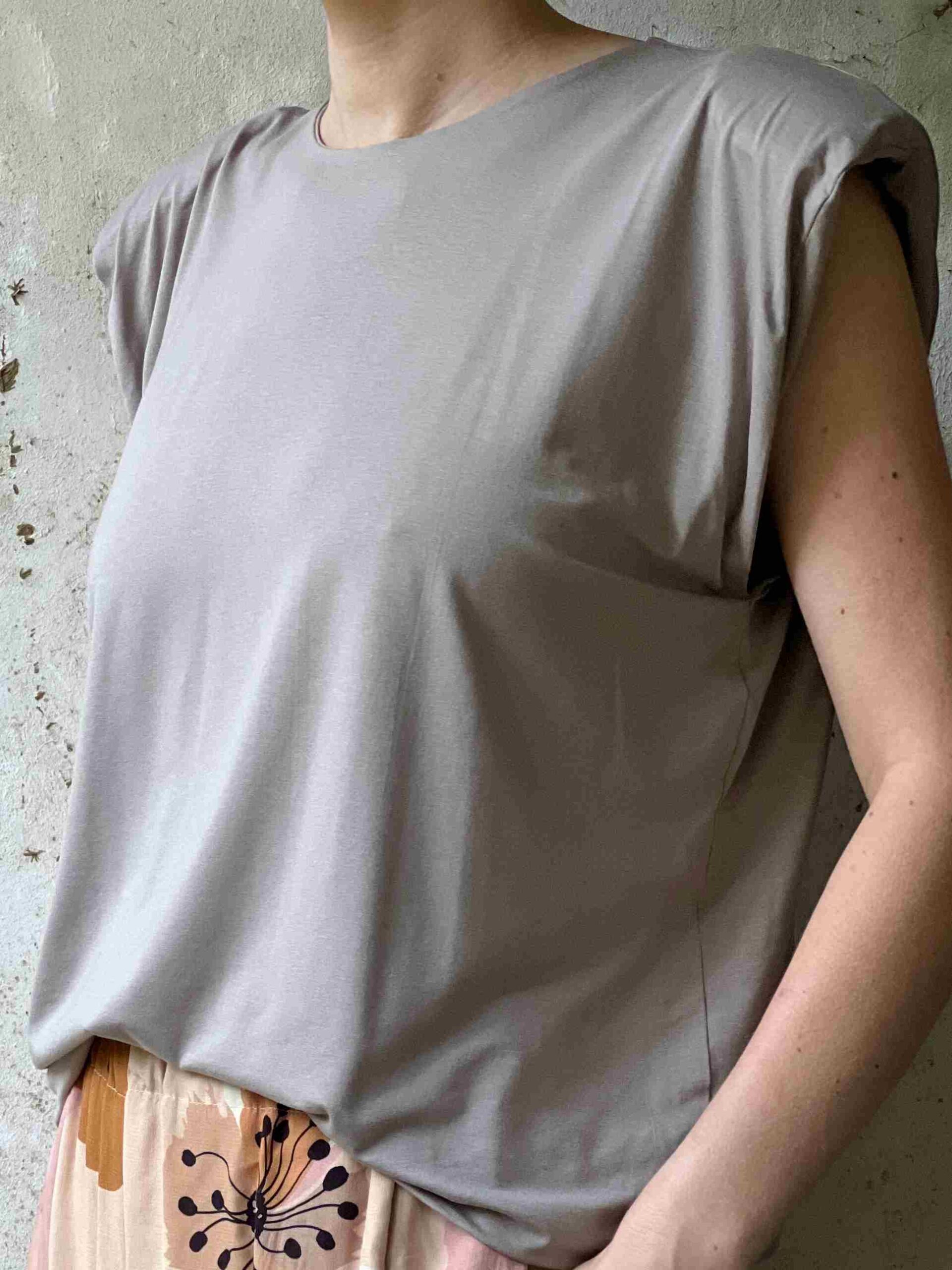 bluzka BOXY taupe - obrazek 2